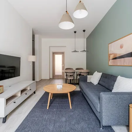Апартаменты Blueground Nusle Balcony Nr Vysehrad Prg-74